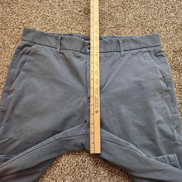 Everlane Pants Mens The Performance Chino Uniform Size 35x34 - Picture 9 of 10